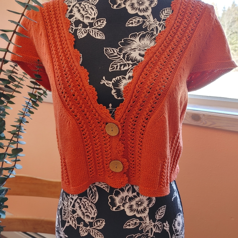 Orange Crop Fun Button Summer Sweater Medium - Picture 7 of 7